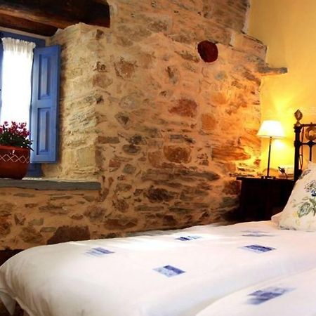 Casa Camarga Villa Santiago Millas Bagian luar foto