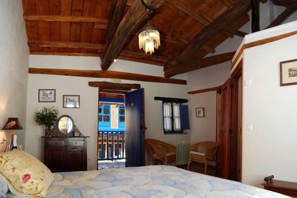 Casa Camarga Villa Santiago Millas Bagian luar foto