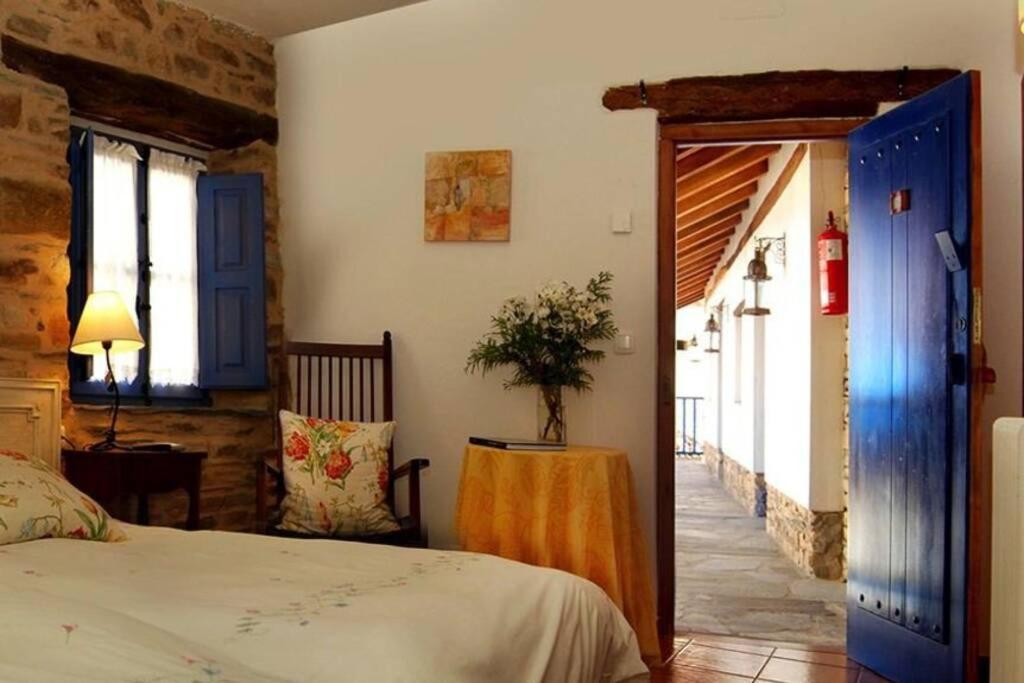 Casa Camarga Villa Santiago Millas Bagian luar foto
